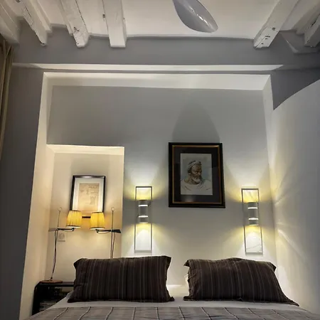 Le Marais Maison En Appartamento