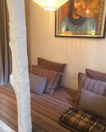 Appartamento Le Marais Maison En Parigi